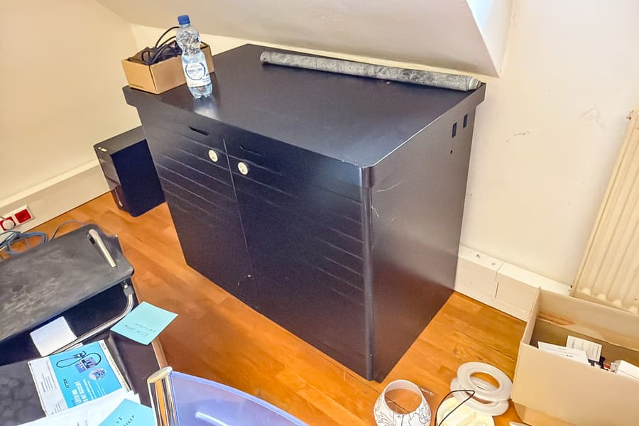 Ordnerschrank